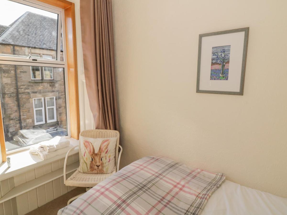 6 Ronald Place Stirling Luaran gambar